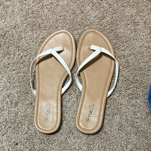 Rue21 Women's Sandals in Tan and White